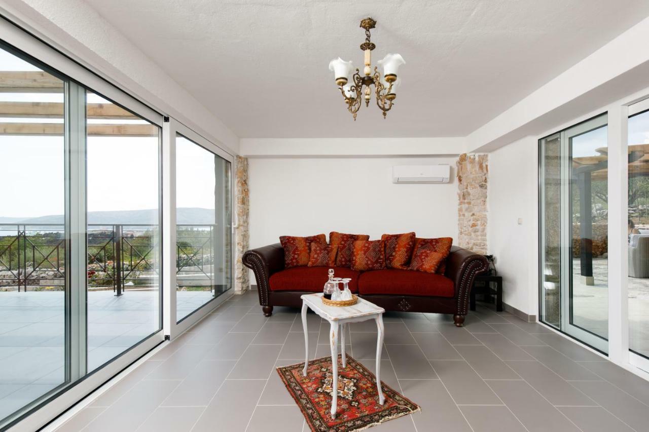 فيلا Capri House سيغيت فغانييتْسا المظهر الخارجي الصورة